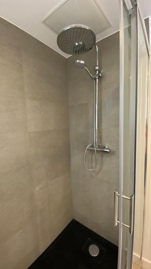 Republique Appartements Ментона Экстерьер фото
