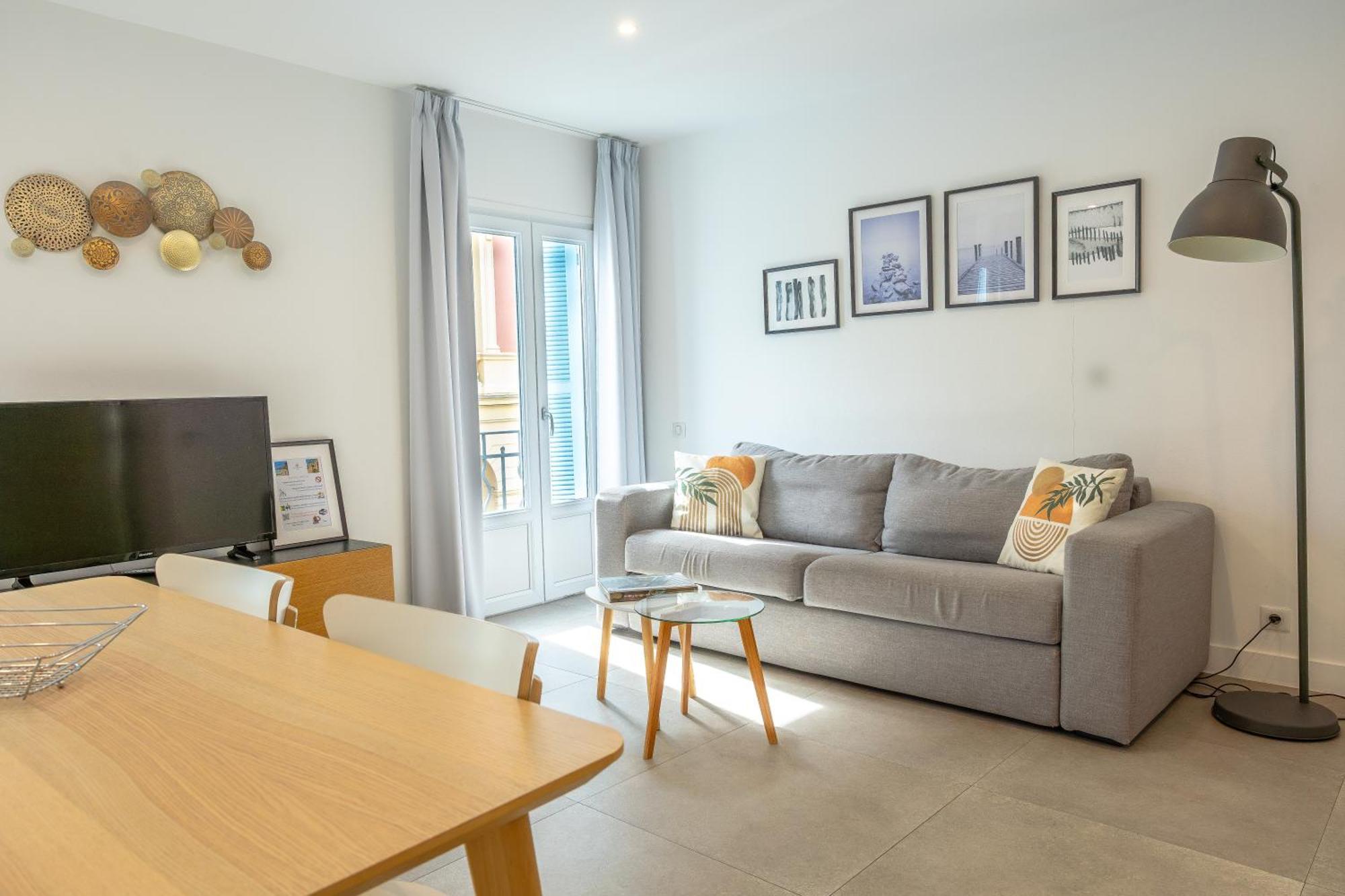 Republique Appartements Ментона Экстерьер фото